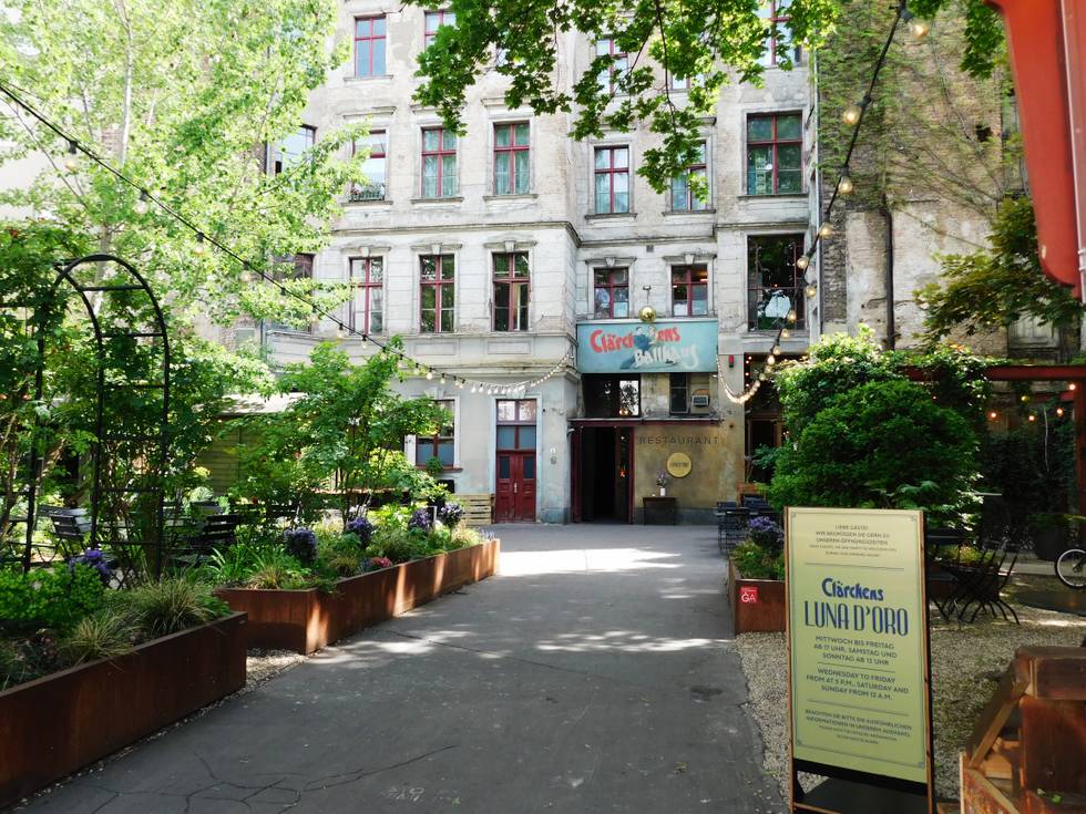 Clärchens Ballhaus 2025 Mai 2.jpg