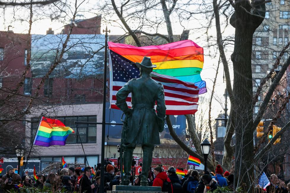 stonewall-monument-flagge-foto-timothy-a-clary-afp.jpg