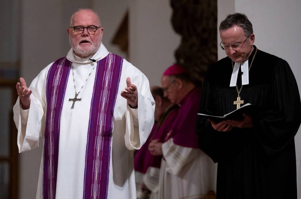 erzbischof-reinhard-marx-foto_Sven_Hoppe_AFP.jpg