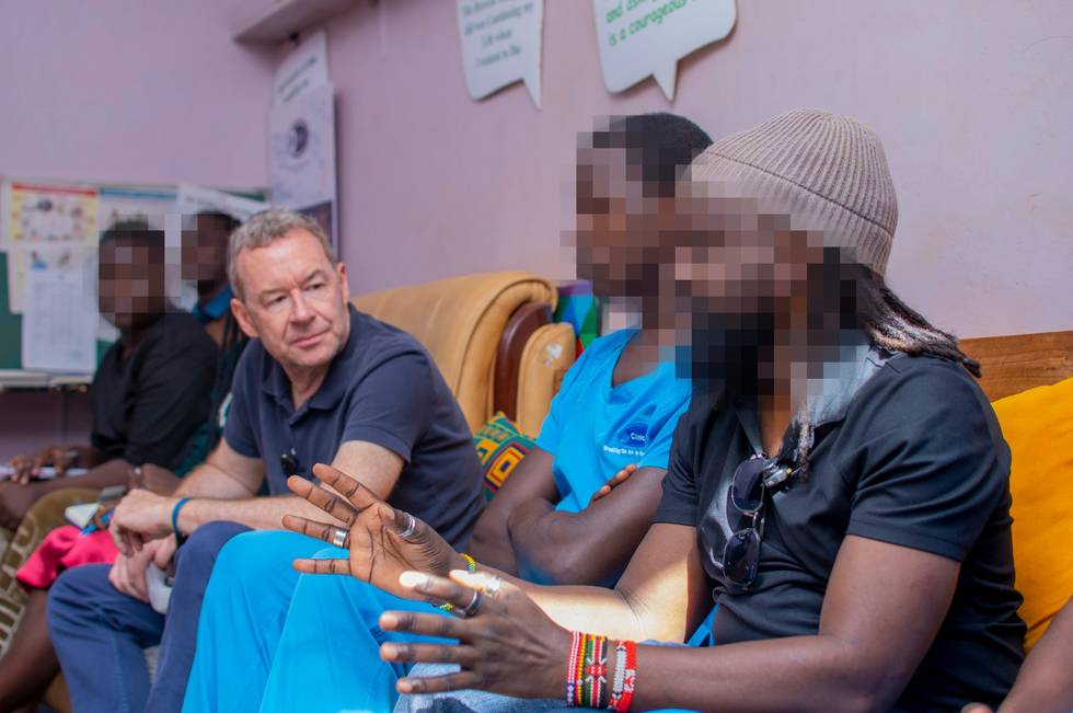 all-out-uganda-matt-beard-aktivist2.jpg