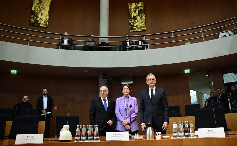 Sinan-selen-martina-rosenberg-martin-jaeger-foto-tobias-schwarz-afp.jpg