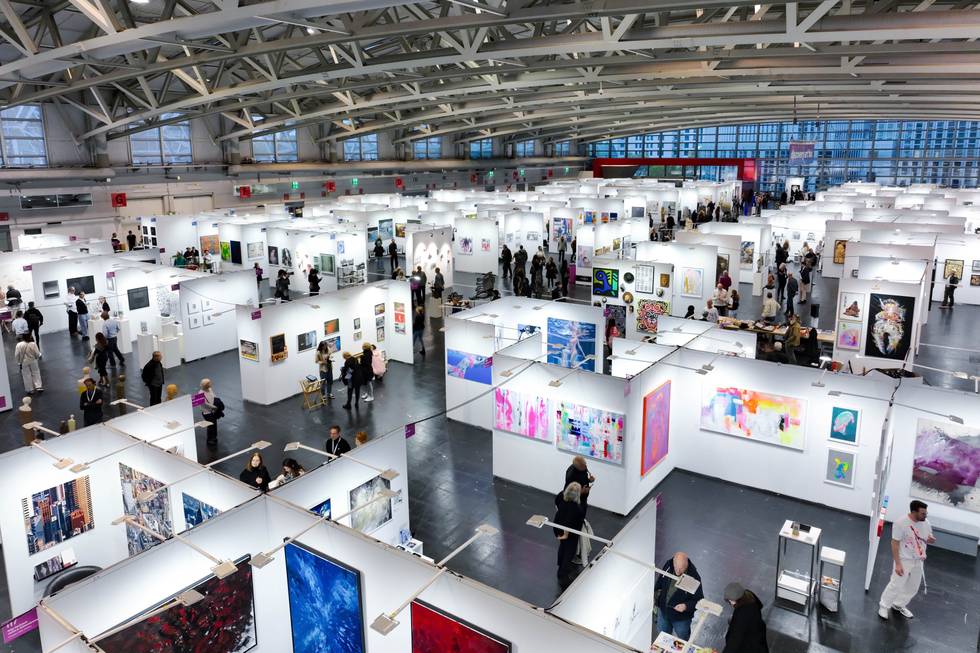 DiscoveryArtFair.jpg