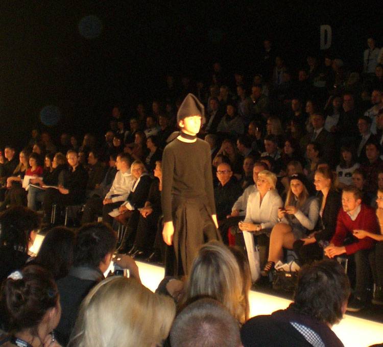 mercedes-benz fashion week
