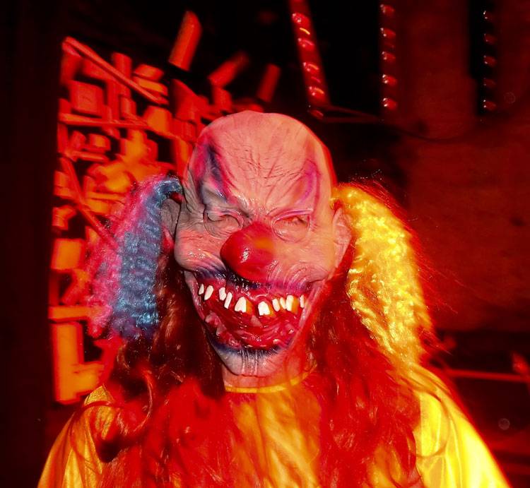 Halloween bei Nina Queer