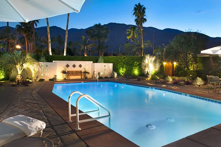 The Hacienda at Warm Sands