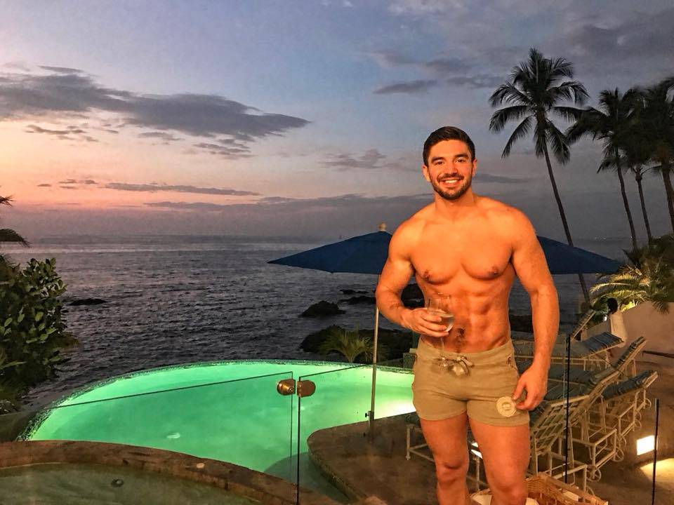 Steve Grand Silvester Puerto Vallarta.jpg