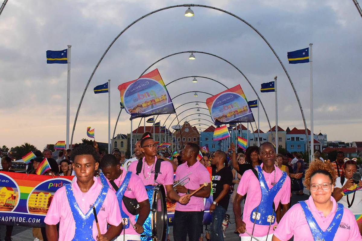 Curaçao Pride beschwört queere Einigkeit in der Karibik männer*