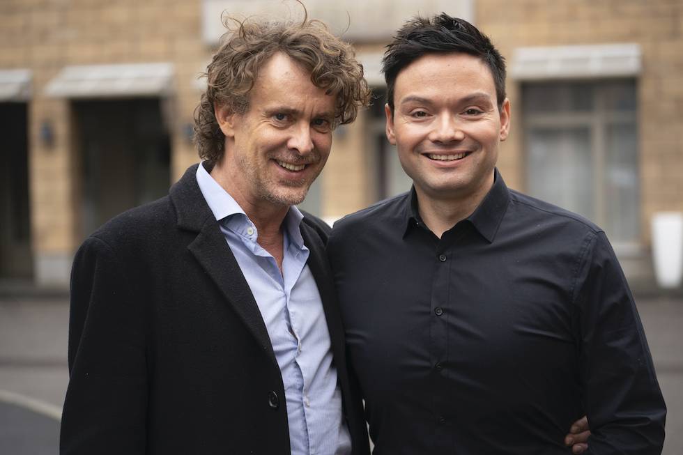 Gunnar Solka (links) im Gespräch mit Marcel Schenk