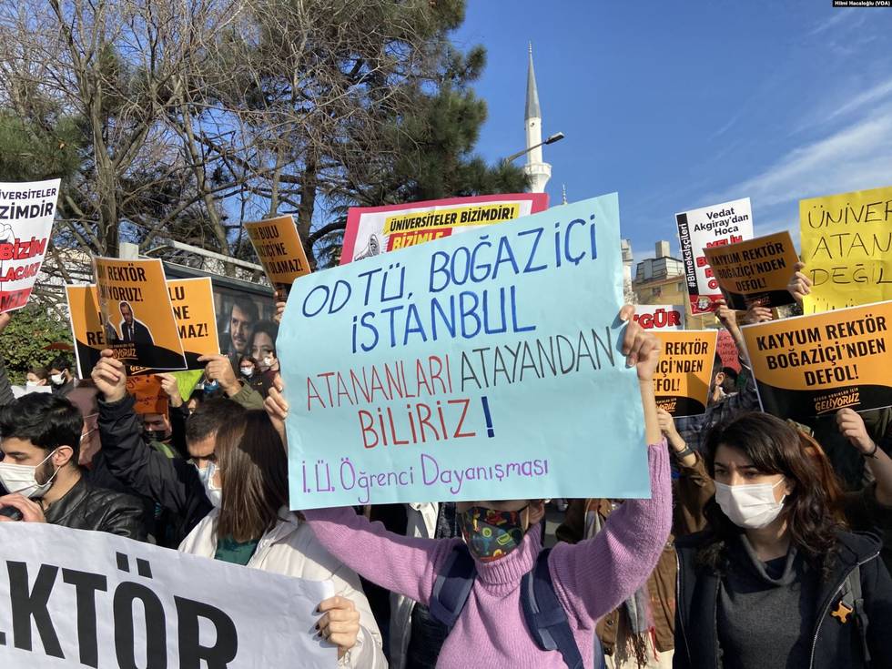 Boğaziçi_Üniversitesi_Eylem_2.jpg