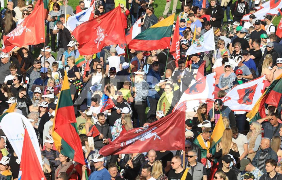 LITHUANIA-LAW-SOCIAL-GAY-RIGHTS