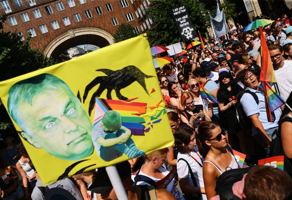 budapest pride 2021 foto Ferenc Isza : AFP orban high.jpeg