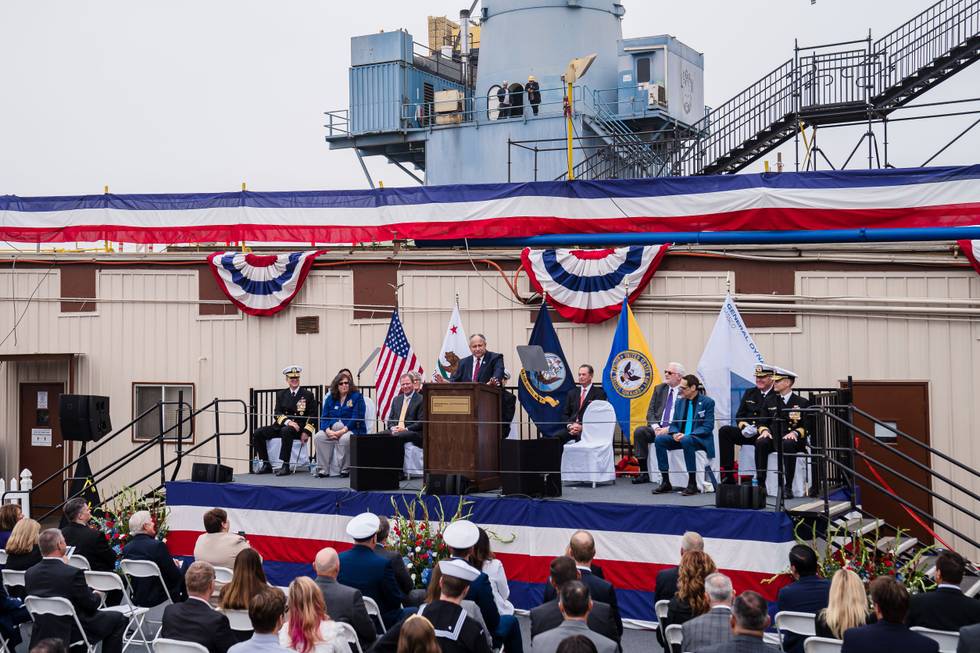 Festakt_Marineschiff_USNS Harvey Milk_Ariana Drehsler_AFP.jpg