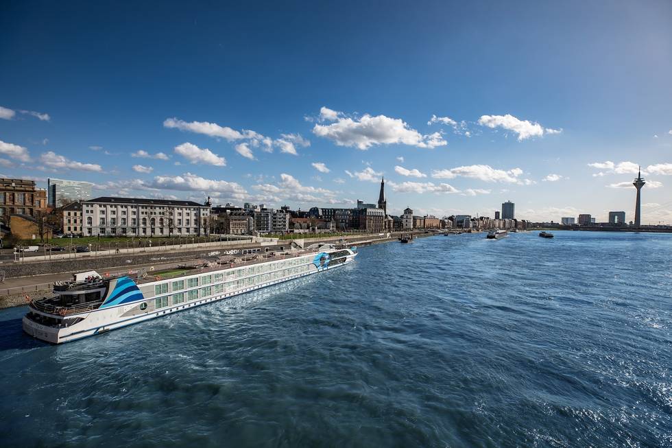 Viva Cruises