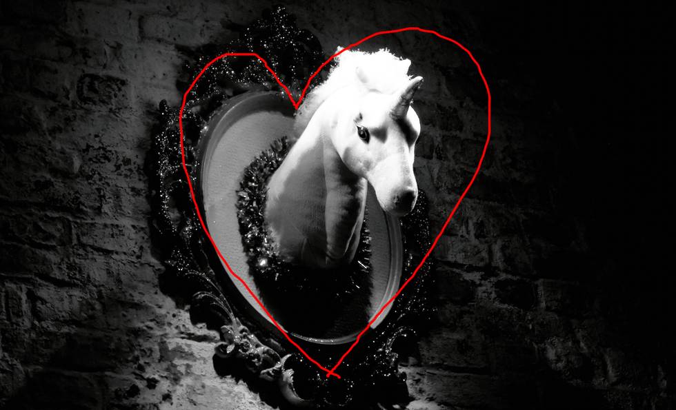 SchwuZ, Einhorn
