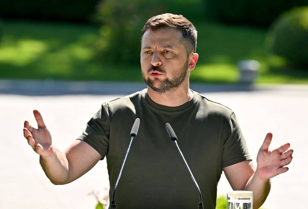 Ukraine_Präsident_Selenskyi_(c)_Sergei_Supinsky_AFP.jpg